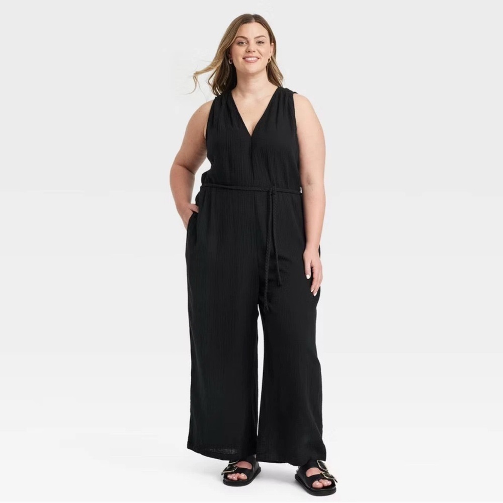 Women's Gauzy Tie-Waist Jumpsuit - Universal Thread Black 2X